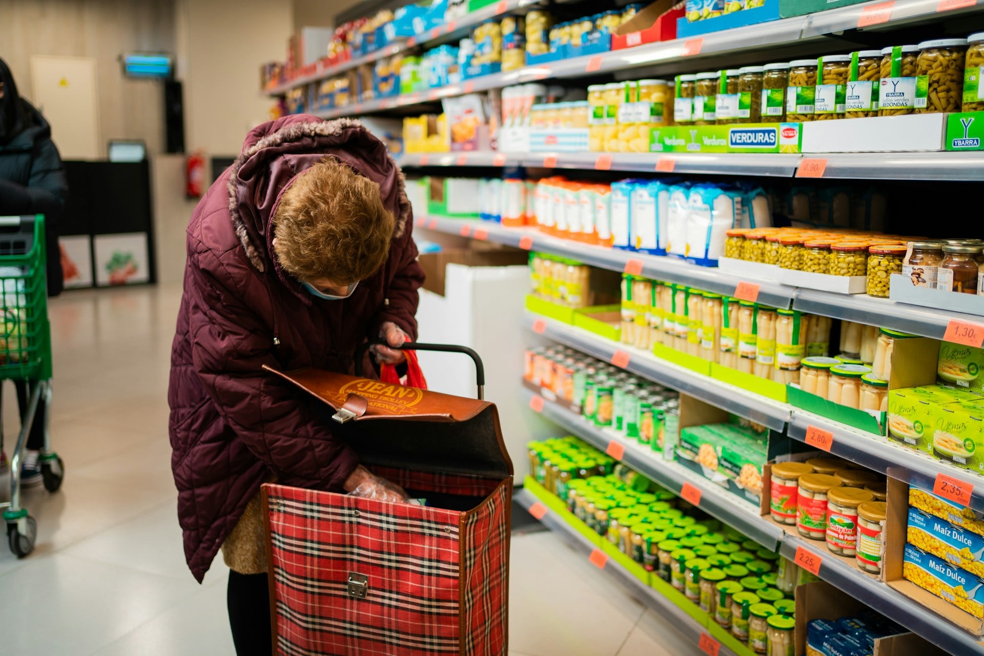 supermarket aisle with plant-based food